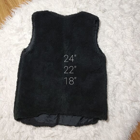 Madewell Faux-Fur Vest XS  - Picture 3 of 6